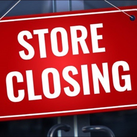 Meet your Posher, Joelle @JSCatalog 💗💕 - Picture 9 of 9